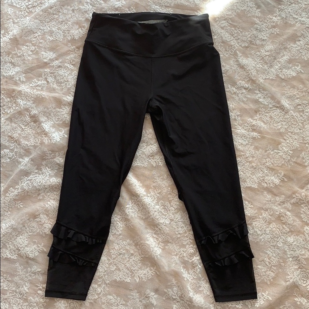 💋Victoria’s Secret Sport Capri workout leggings💋